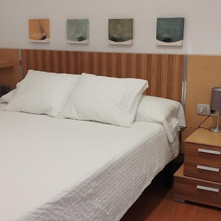 Apartamento Torres19 Σεβίλλη Εξωτερικό φωτογραφία